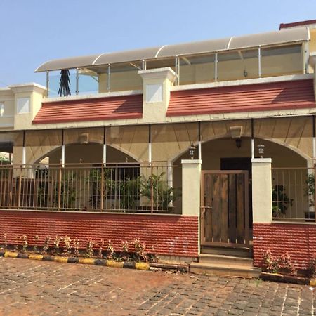 Peace Heaven Villa Lonavala Bagian luar foto